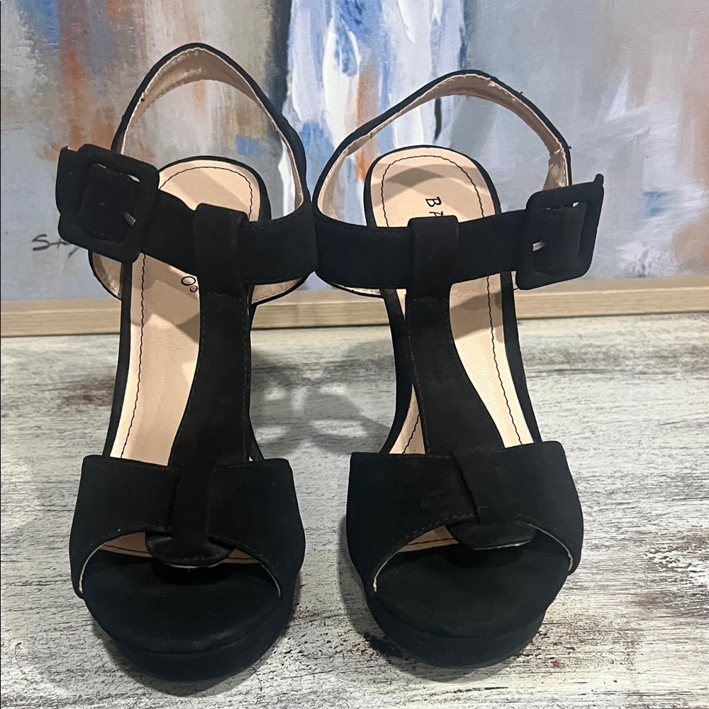 Black Women's Sandals